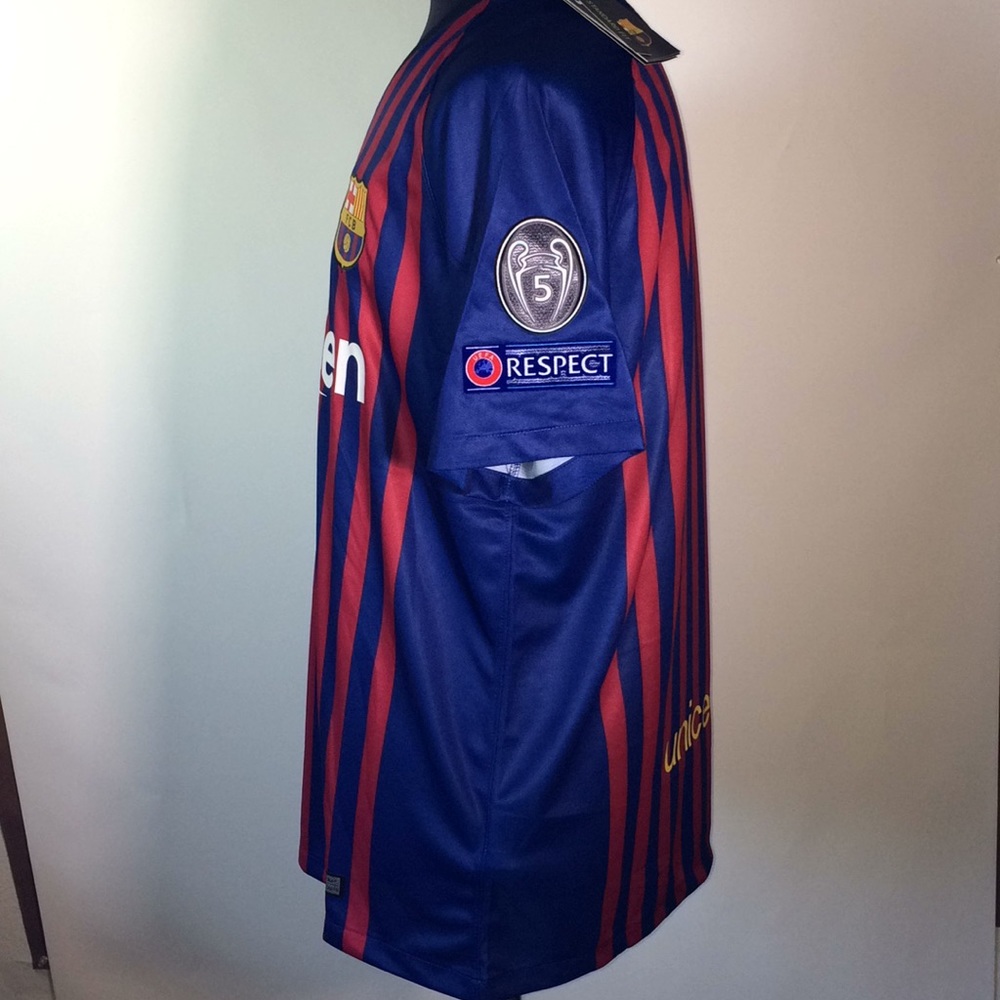 Barcelona Home Jersey- OPEN TO OFFERS!😊💵💵💵 - Picture 4 of 8